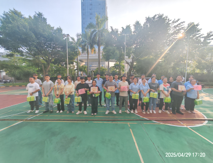 凝心聚力 “拔” 頭籌，勠力同心 “繩” 彩飛揚